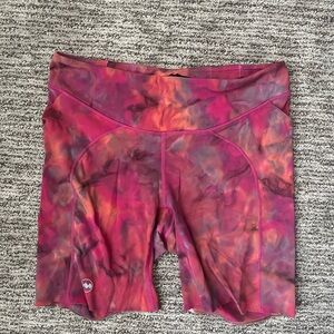 Women’s Janji Pace running short 7in